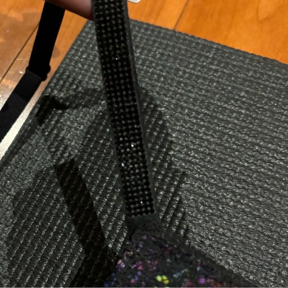 Brand new never worn Victoria’s Secret bombshell bra size 34B - Picture 4 of 7